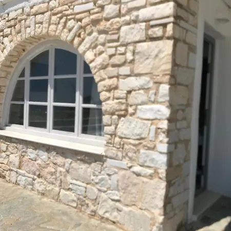 Anatoli Lejlighed Ampelas